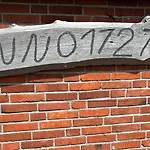 Haus-min-leevstes *