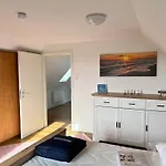 Haus-min-leevstes Dom wakacyjny Böhl
