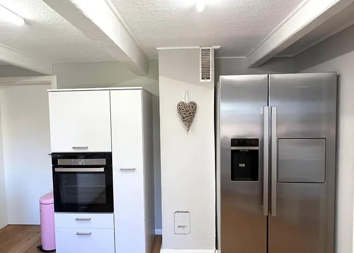 Haus-min-leevstes Semesterbostad